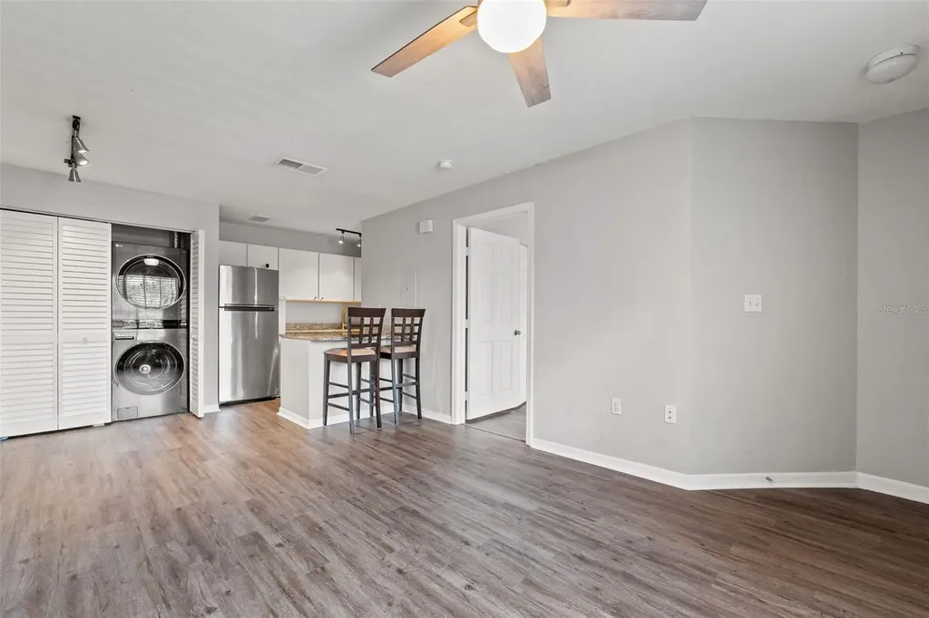 9042 Lake Chase Island Way Tampa FL 33626