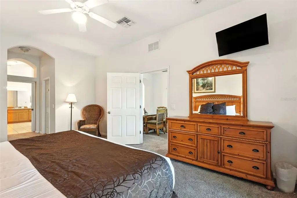 809 Gran Bahama Boulevard Davenport FL 33897