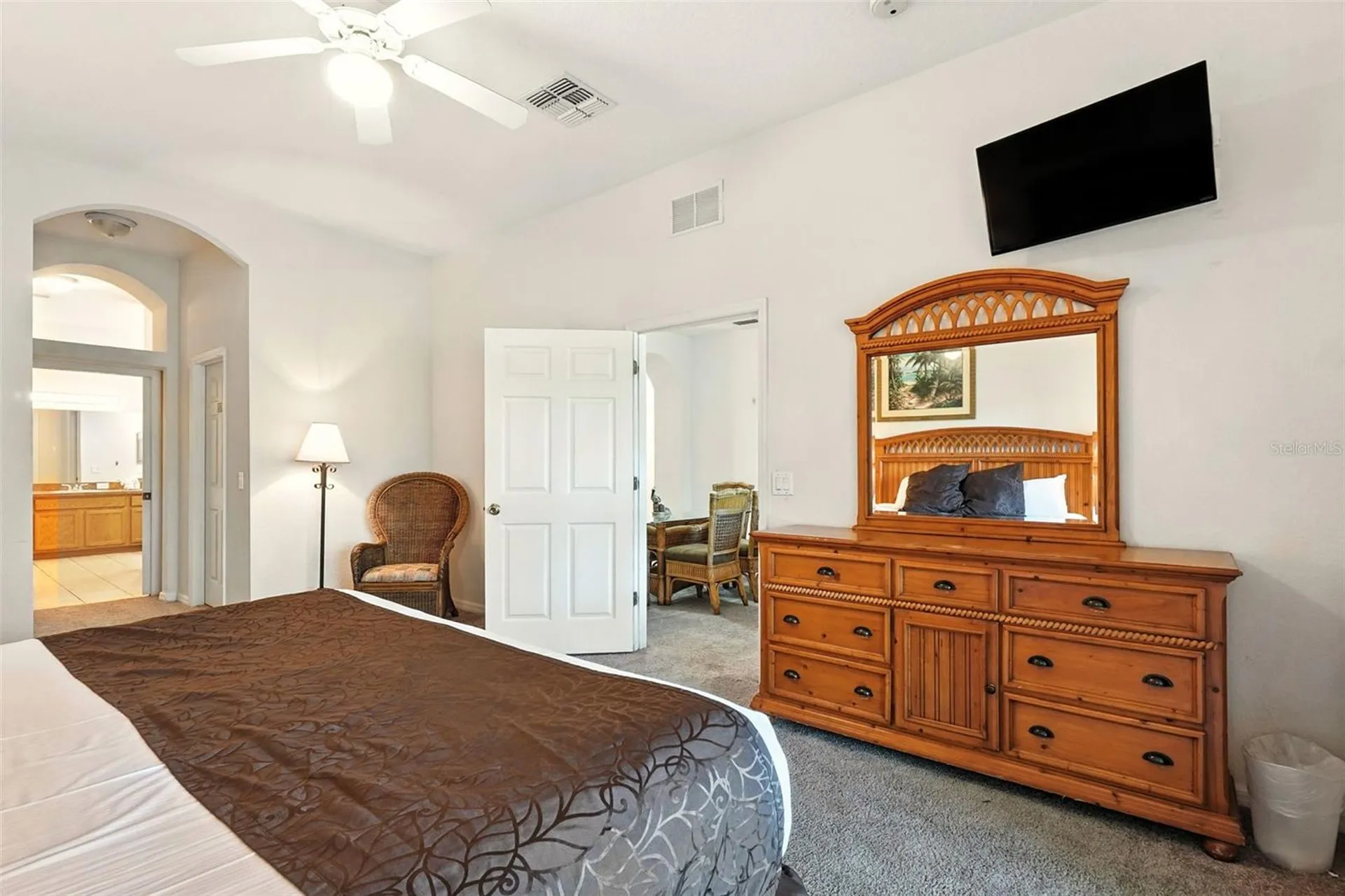 809 Gran Bahama Boulevard Davenport FL 33897