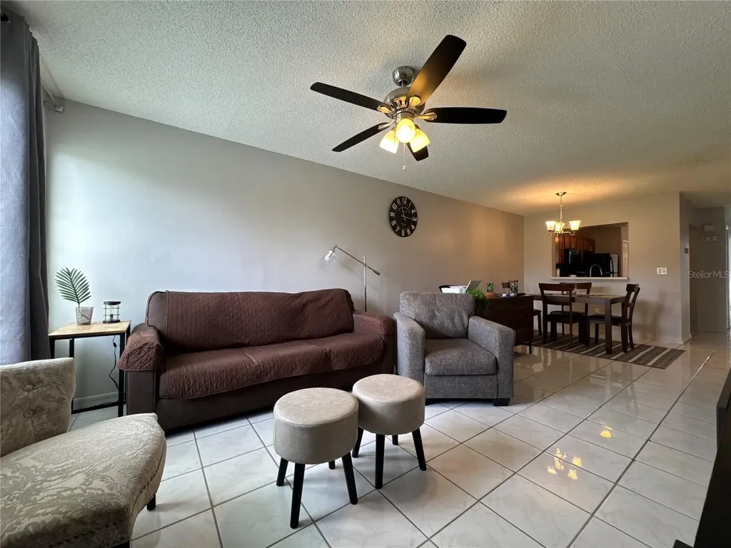9502 Darien Avenue Orlando FL 32817
