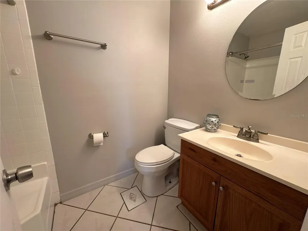 9502 Darien Avenue Orlando FL 32817