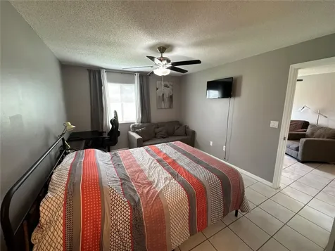 9502 Darien Avenue Orlando FL 32817