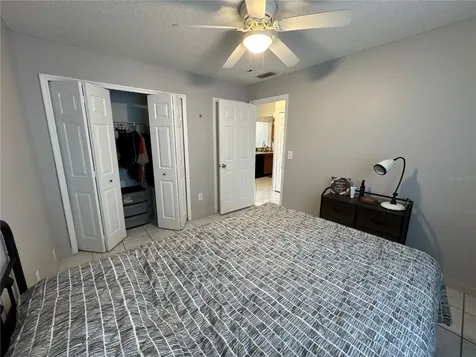9502 Darien Avenue Orlando FL 32817