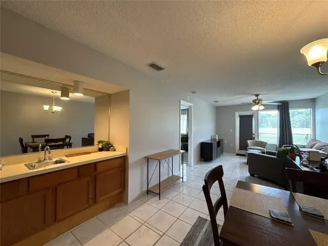 9502 Darien Avenue Orlando FL 32817