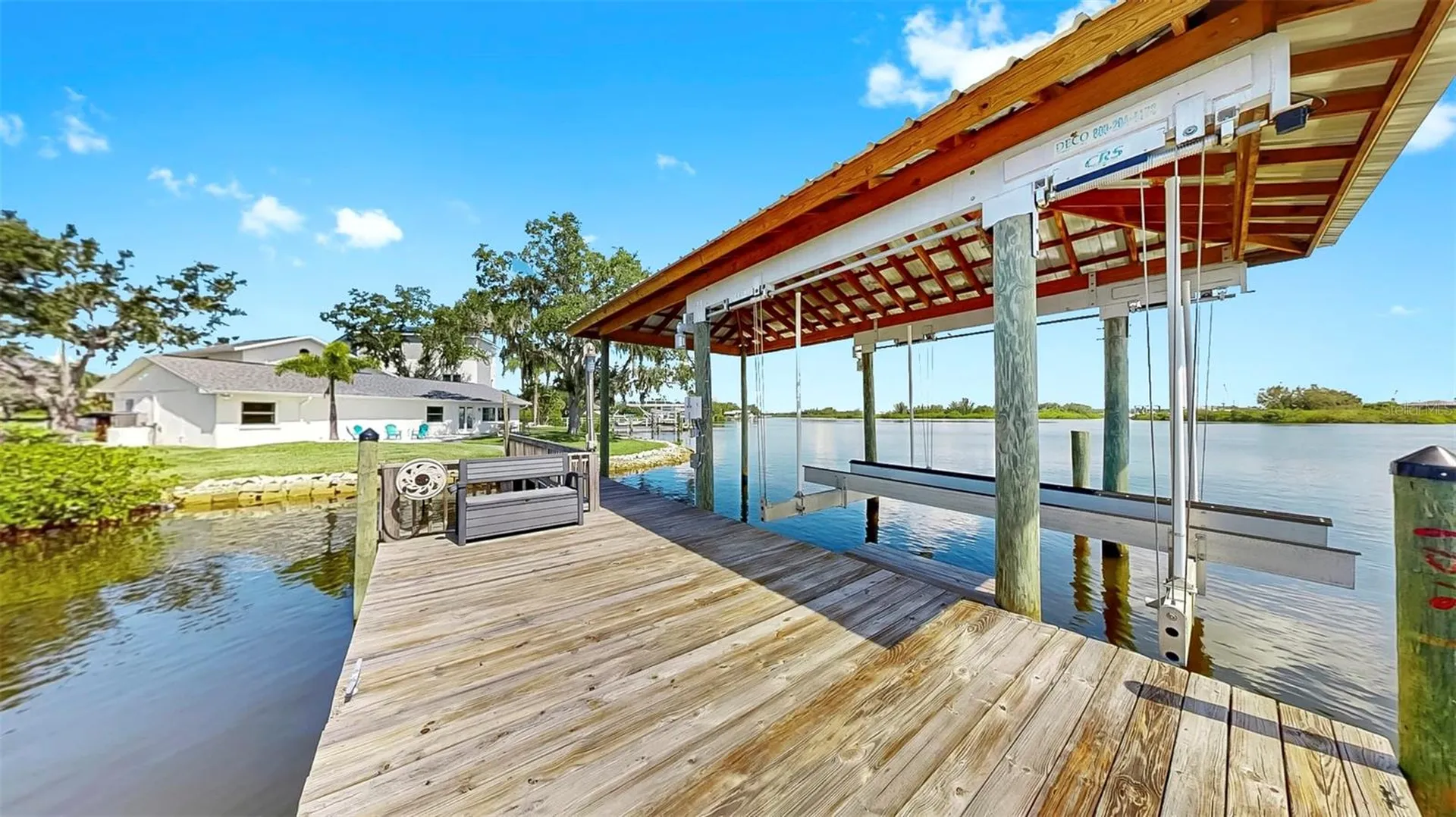 424 Doric Court Tarpon Springs FL 34689