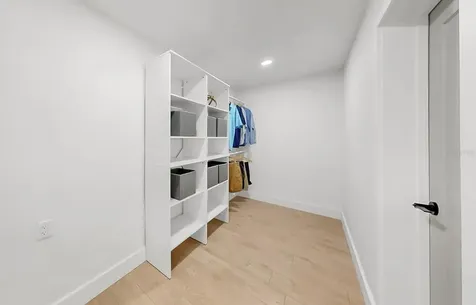 424 Doric Court Tarpon Springs FL 34689
