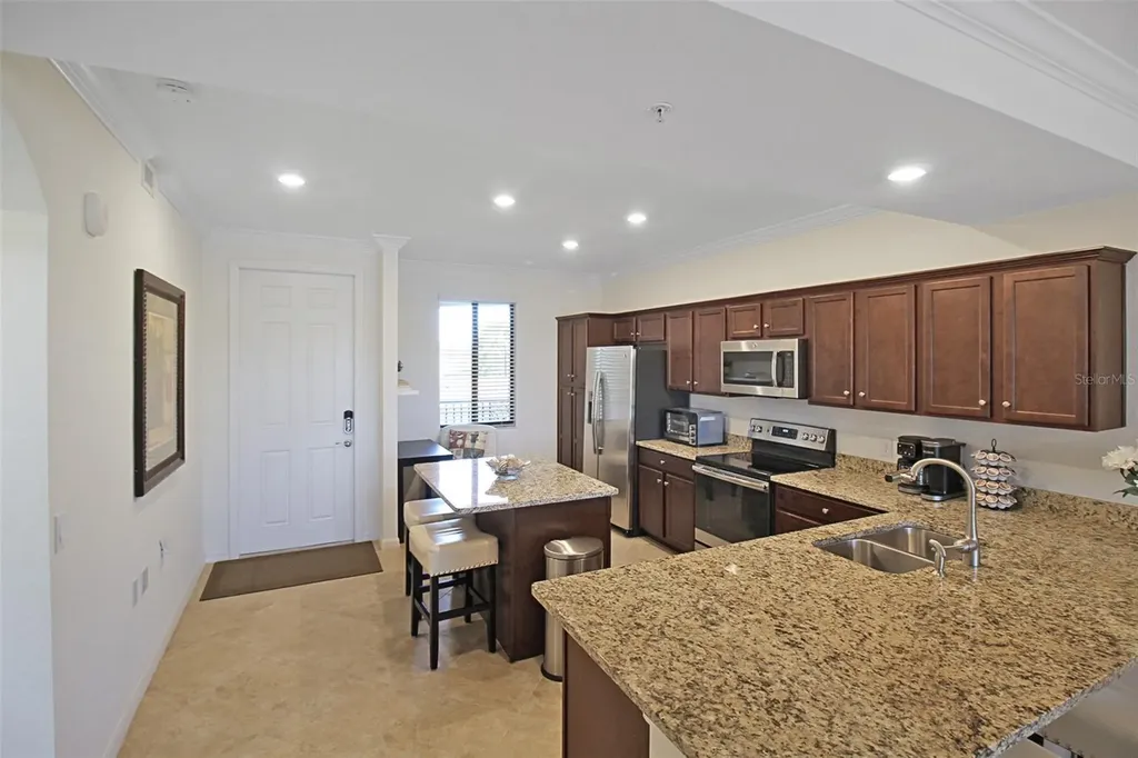 16904 Vardon Terrace Bradenton FL 34211