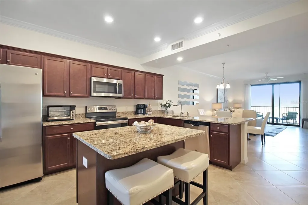 16904 Vardon Terrace Bradenton FL 34211