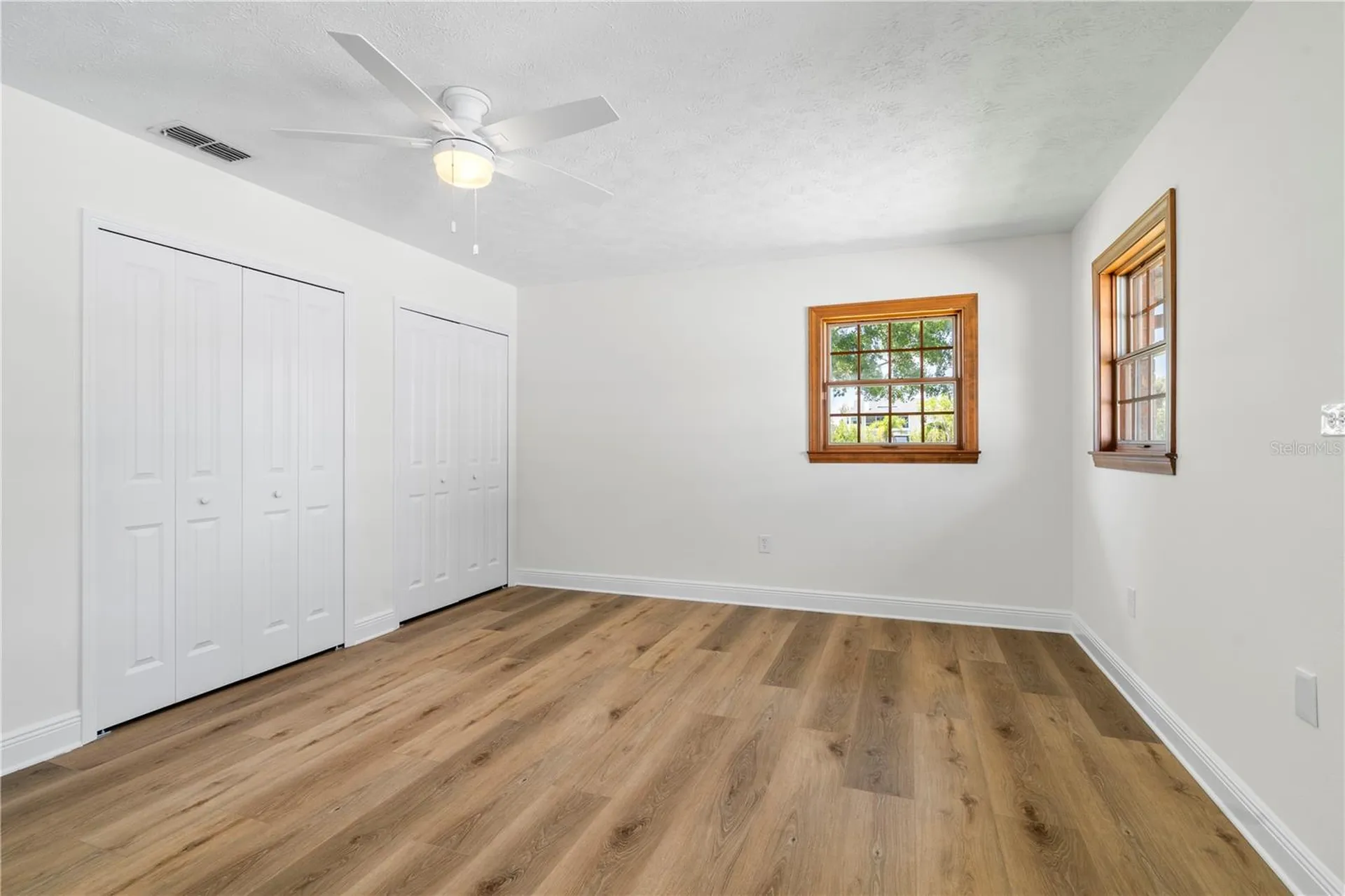 404 Dickman Drive SW Ruskin FL 33570