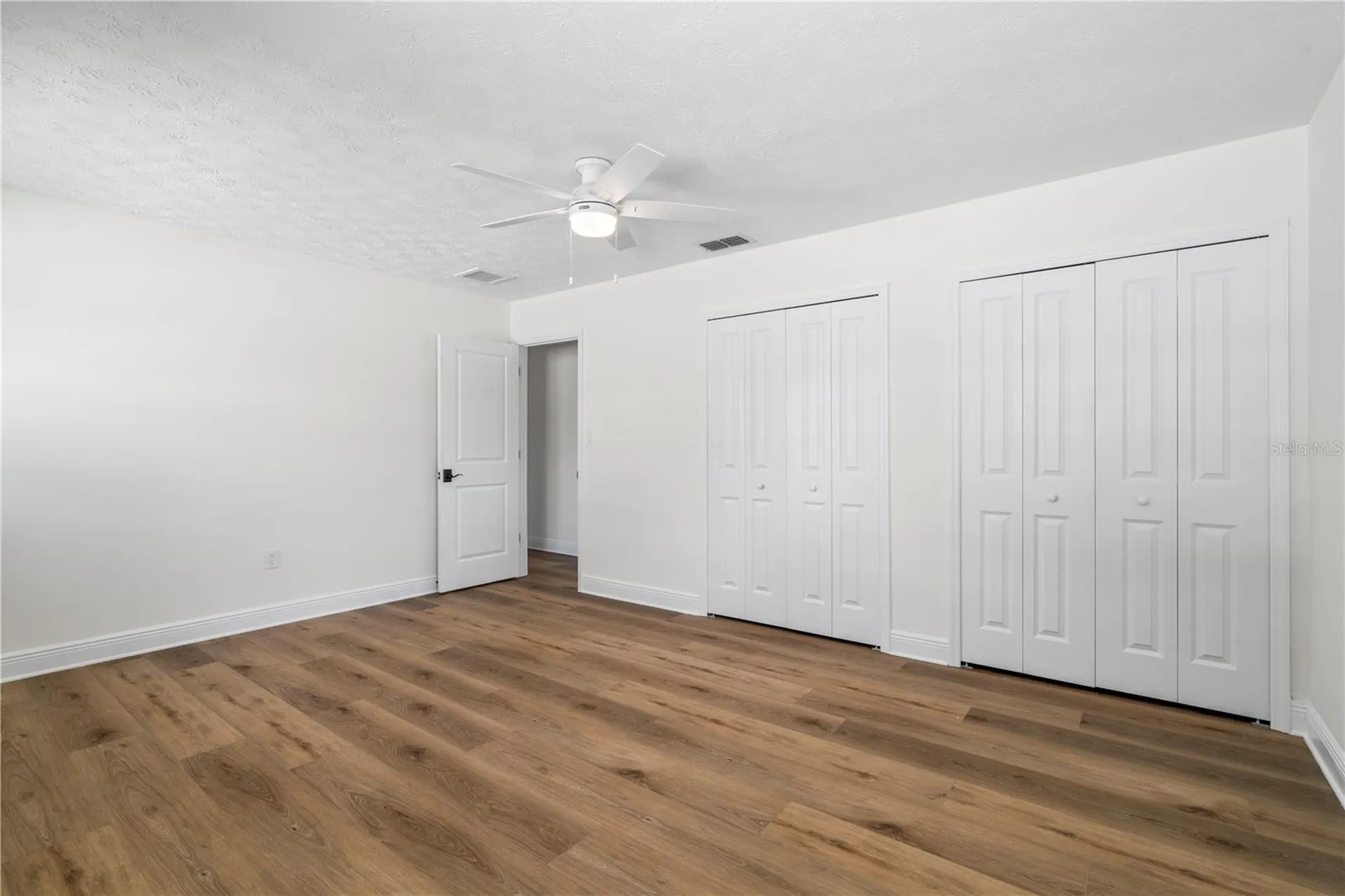 404 Dickman Drive SW Ruskin FL 33570