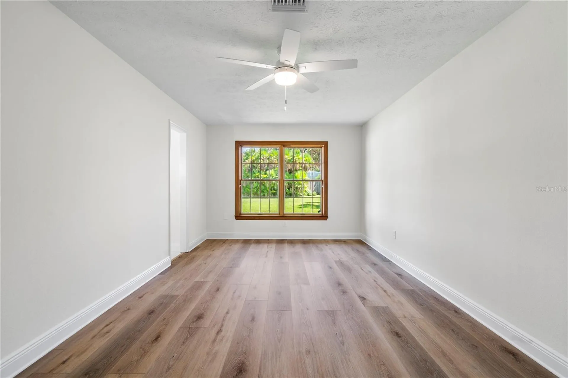 404 Dickman Drive SW Ruskin FL 33570