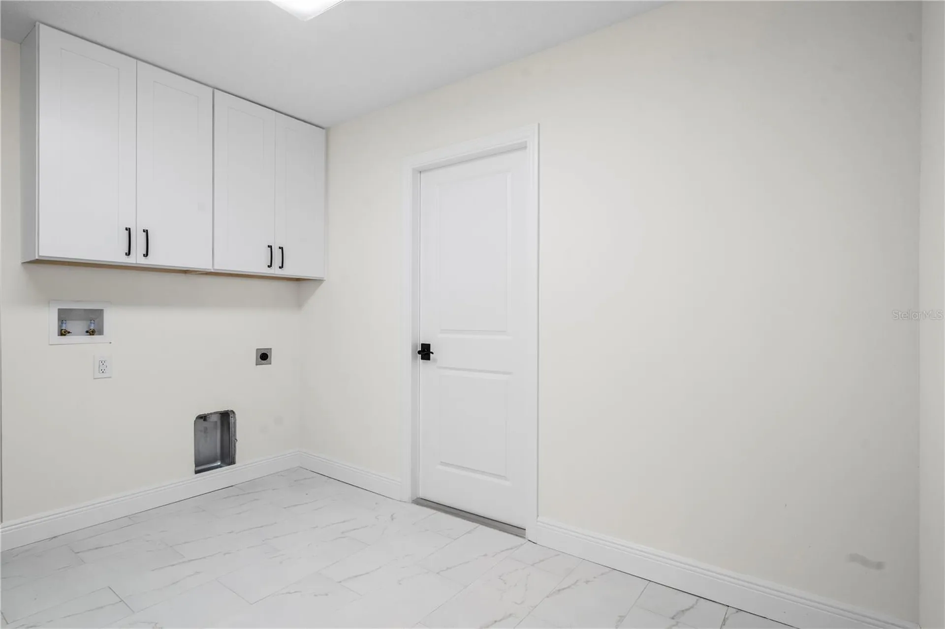 404 Dickman Drive SW Ruskin FL 33570