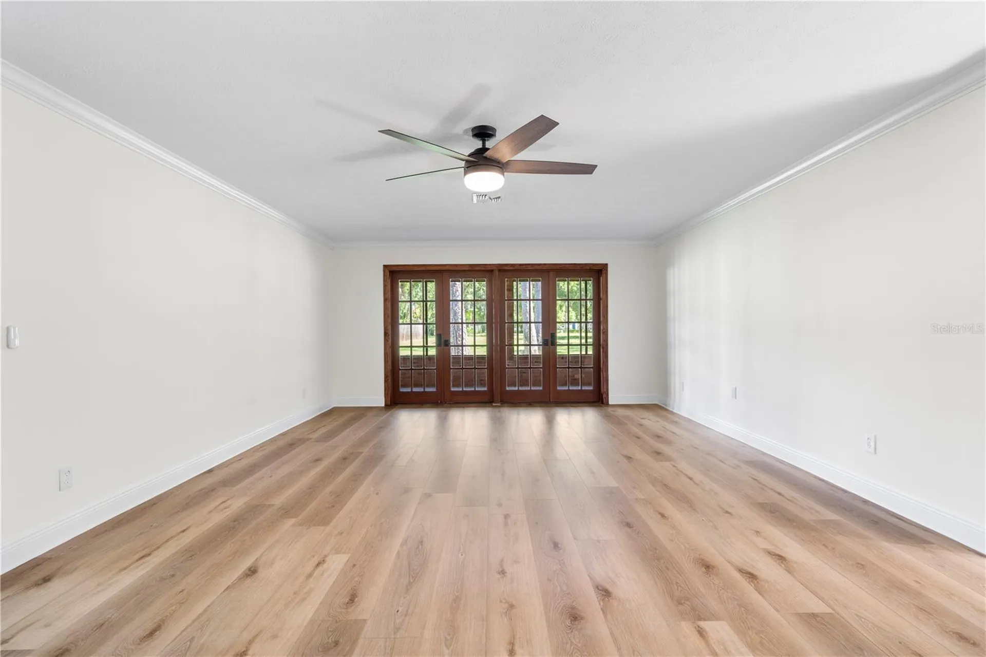 404 Dickman Drive SW Ruskin FL 33570