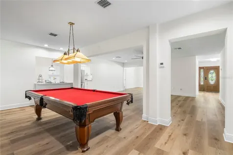 404 Dickman Drive SW Ruskin FL 33570