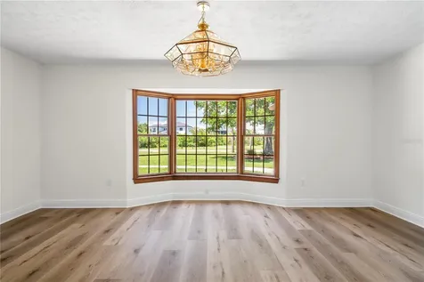 404 Dickman Drive SW Ruskin FL 33570