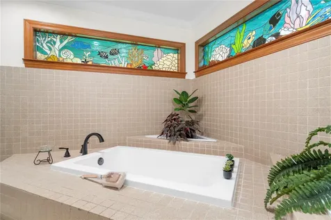 404 Dickman Drive SW Ruskin FL 33570