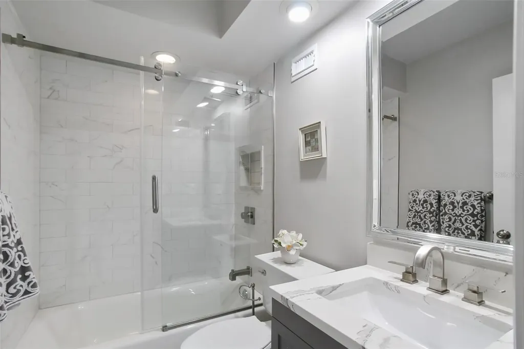 1050 Longboat Club Road Longboat Key FL 34228