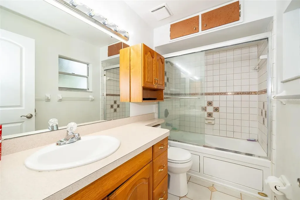1715 W Lake Mary Boulevard Lake Mary FL 32746