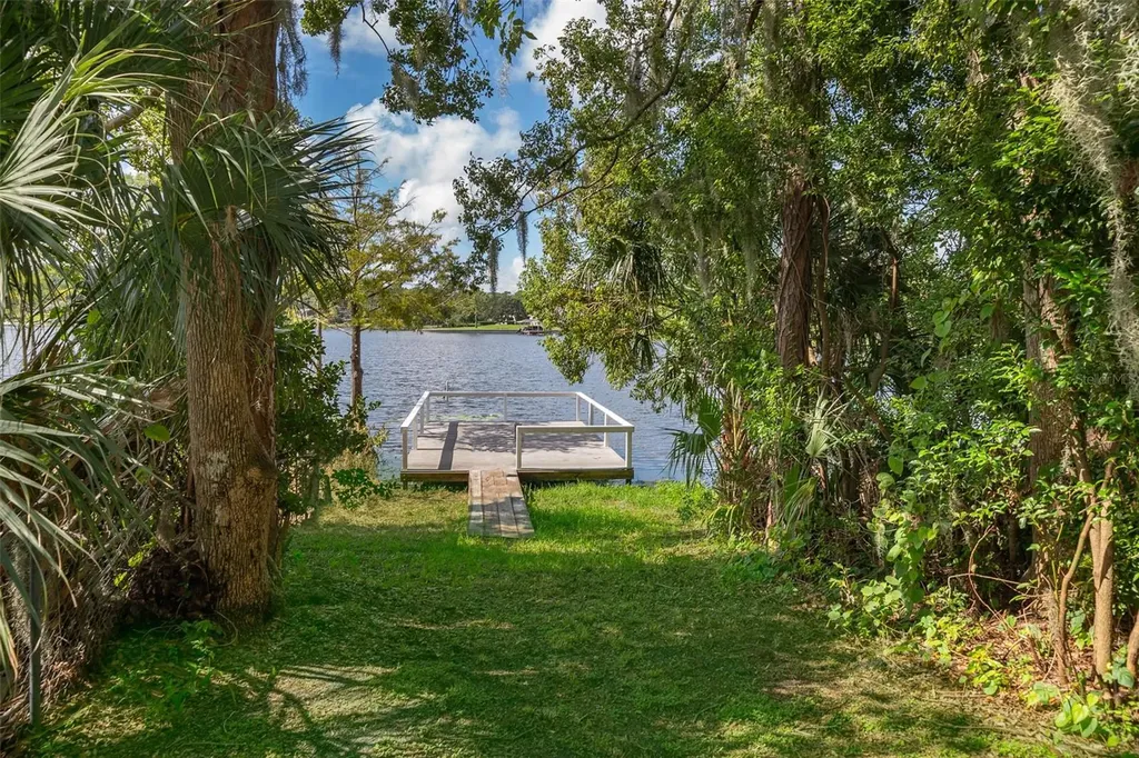 1715 W Lake Mary Boulevard Lake Mary FL 32746
