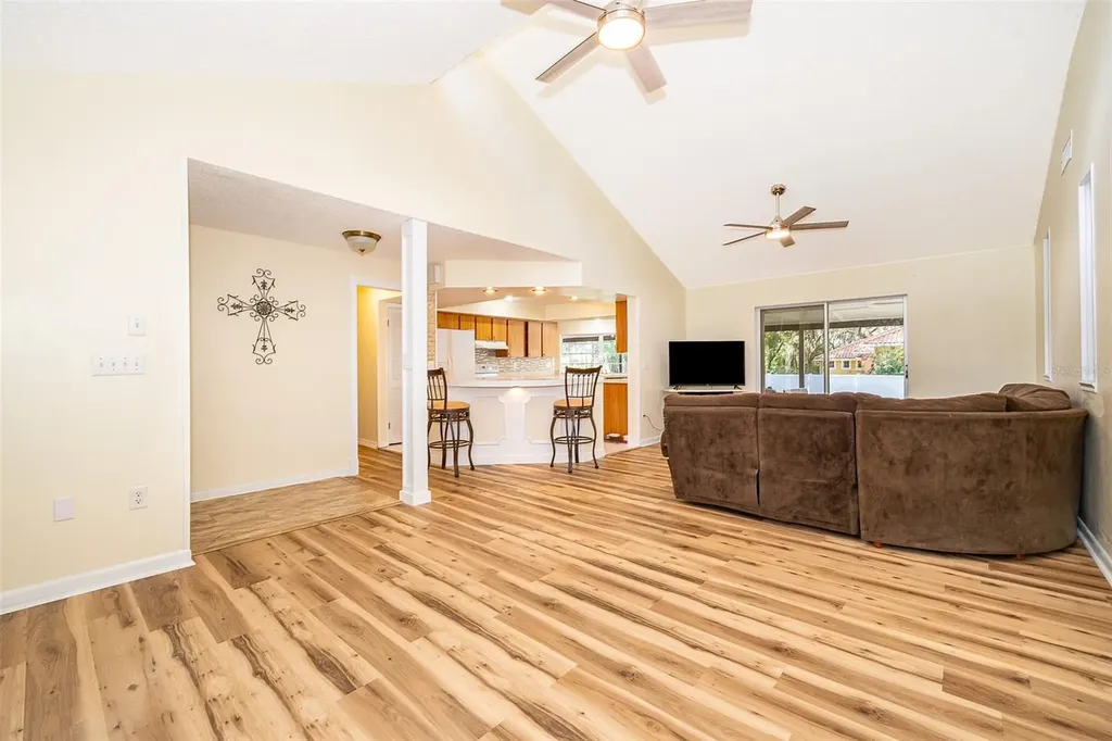 1715 W Lake Mary Boulevard Lake Mary FL 32746