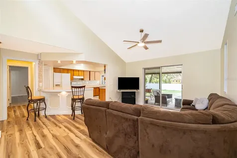 1715 W Lake Mary Boulevard Lake Mary FL 32746