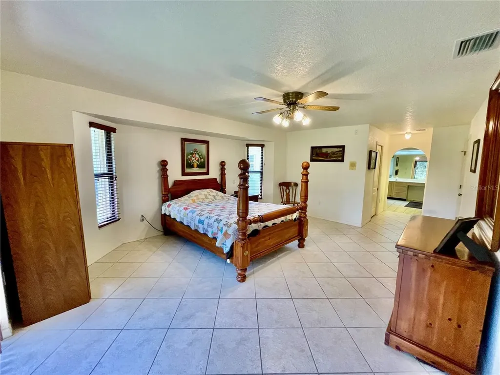 41 Manizaks Avenue Punta Gorda FL 33983