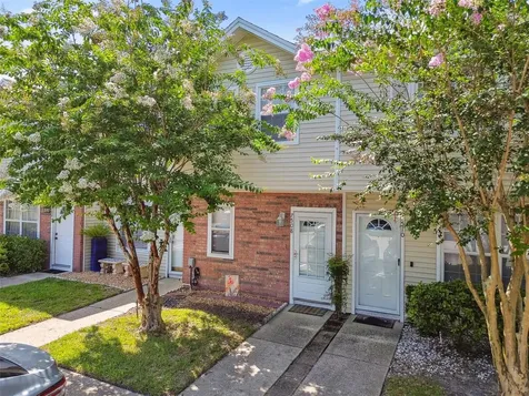 7508 Hollowell Drive Tampa FL 33615