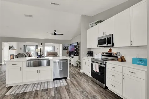 341 Pine Shadow Lane Lake Mary FL 32746