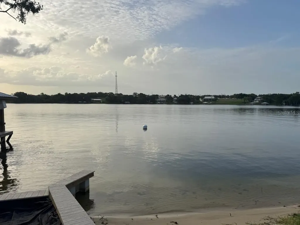 1232 Cr 17 Road N Lake Placid FL 33852