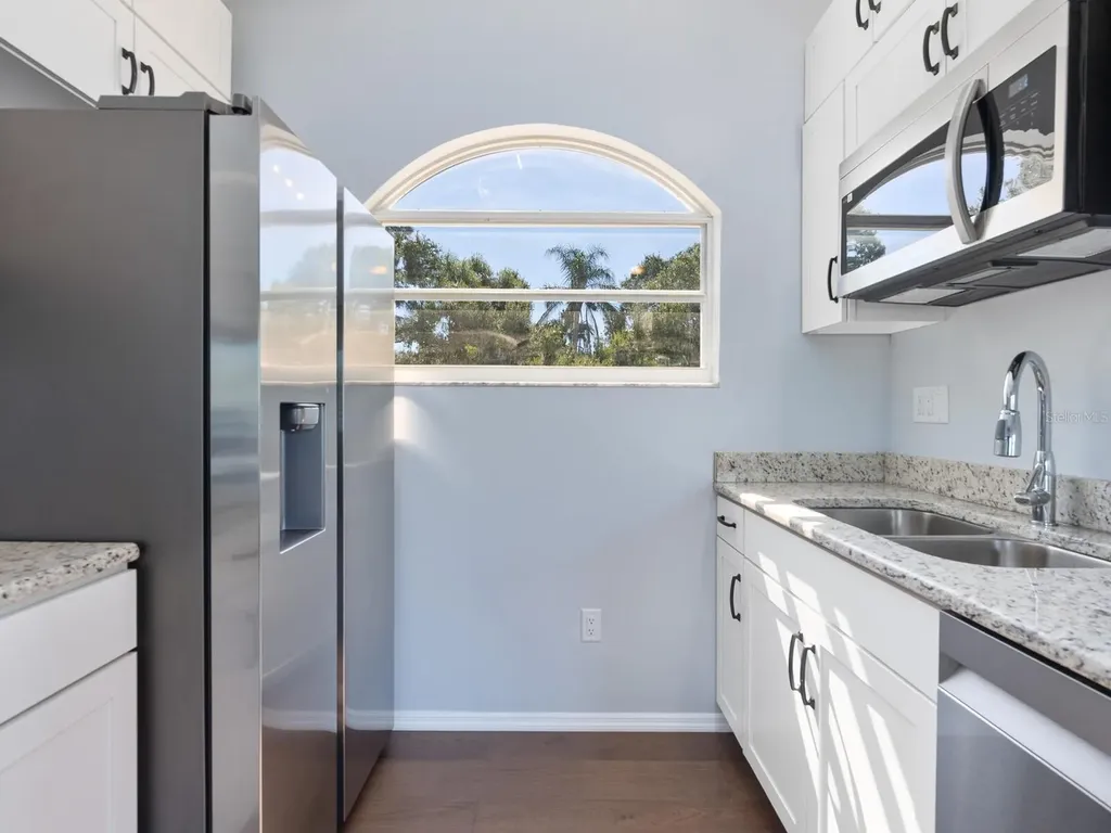 2504 Wilkinson Road Sarasota FL 34231