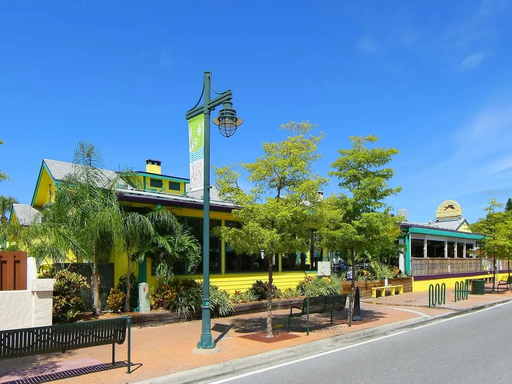 2504 Wilkinson Road Sarasota FL 34231