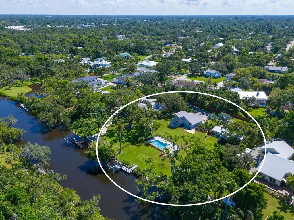 2504 Wilkinson Road Sarasota FL 34231
