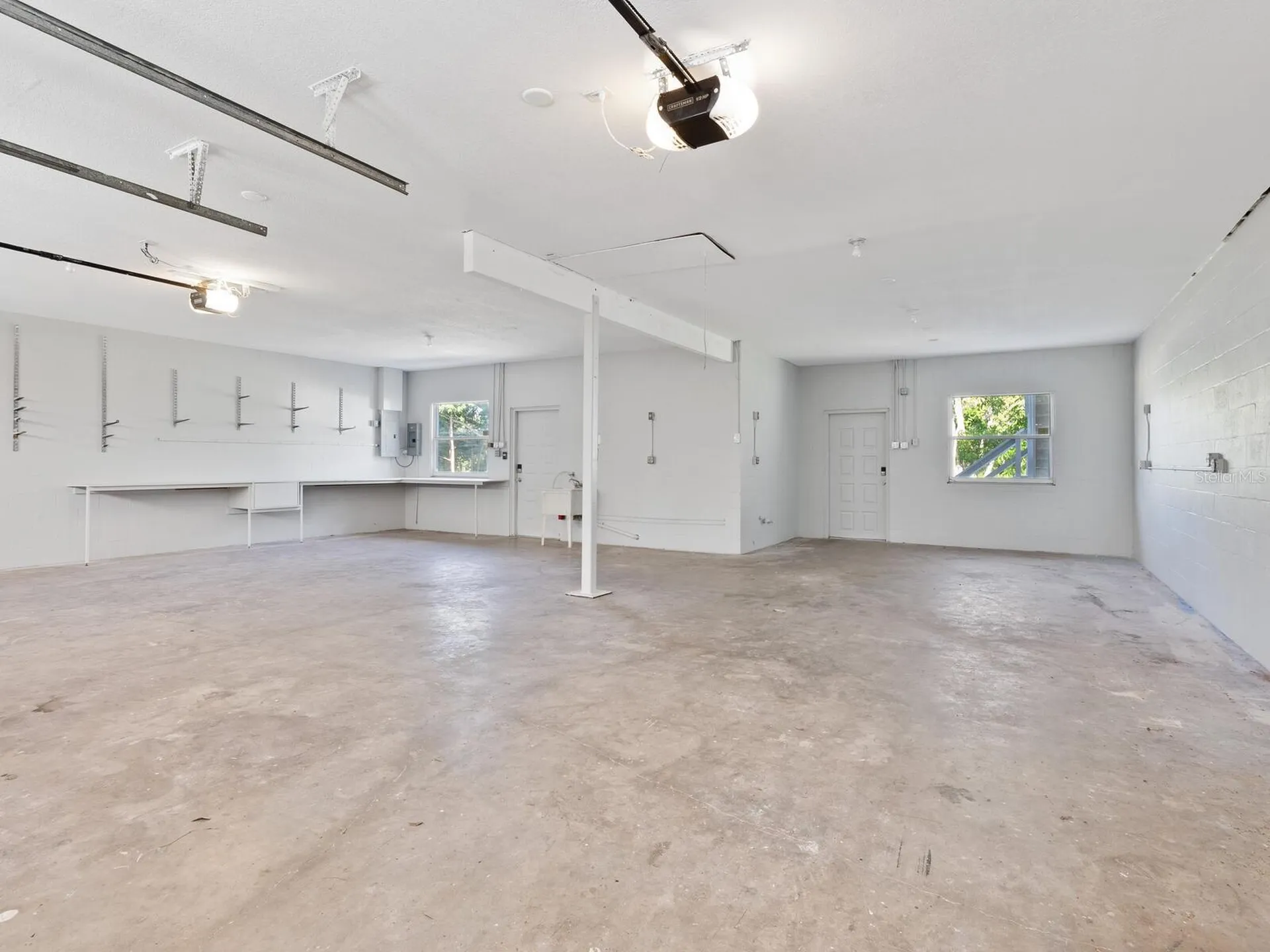 2504 Wilkinson Road Sarasota FL 34231
