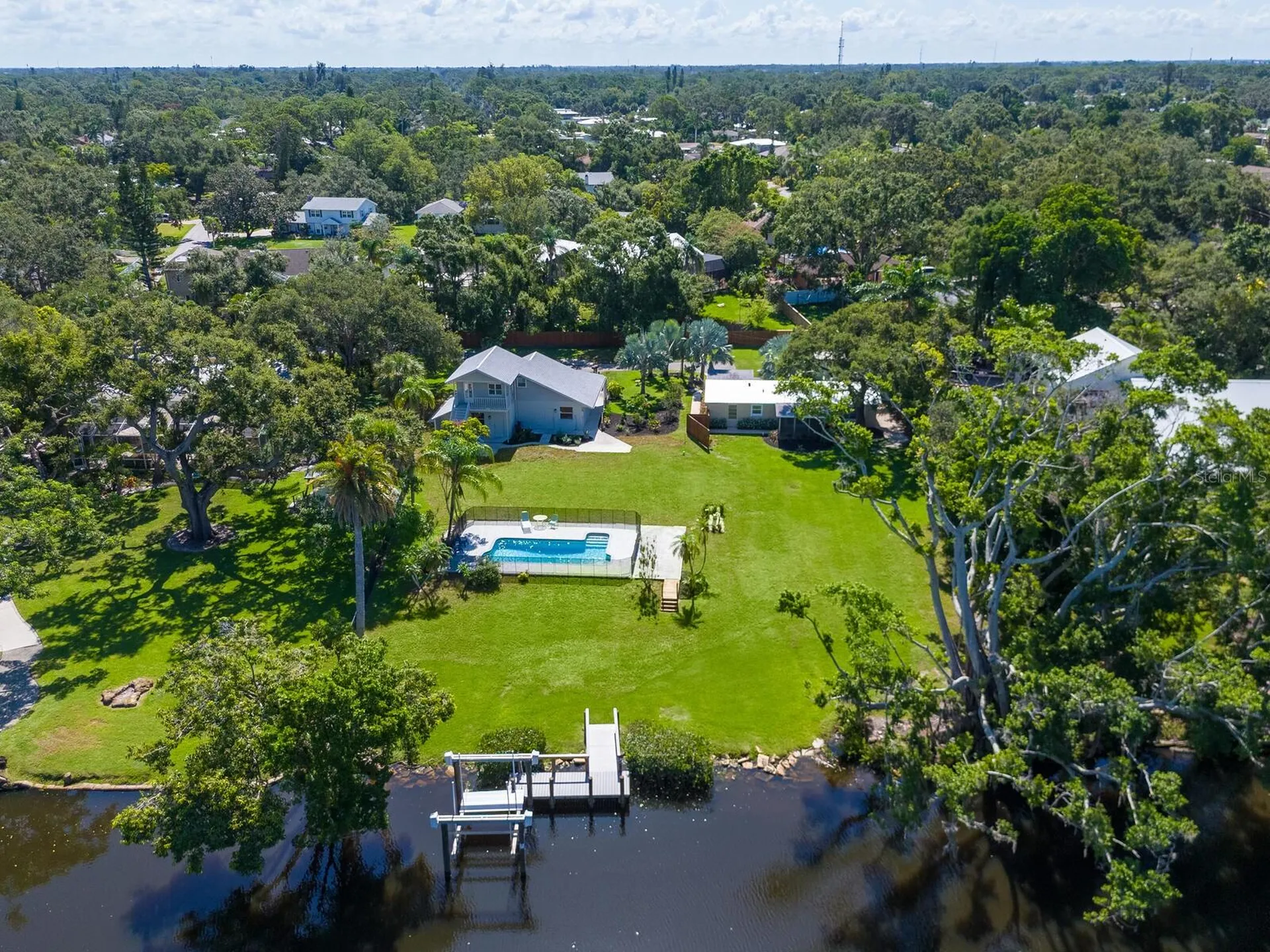 2504 Wilkinson Road Sarasota FL 34231