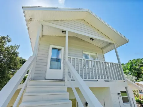 2504 Wilkinson Road Sarasota FL 34231
