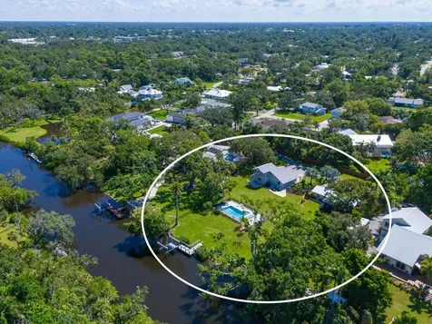2504 Wilkinson Road Sarasota FL 34231