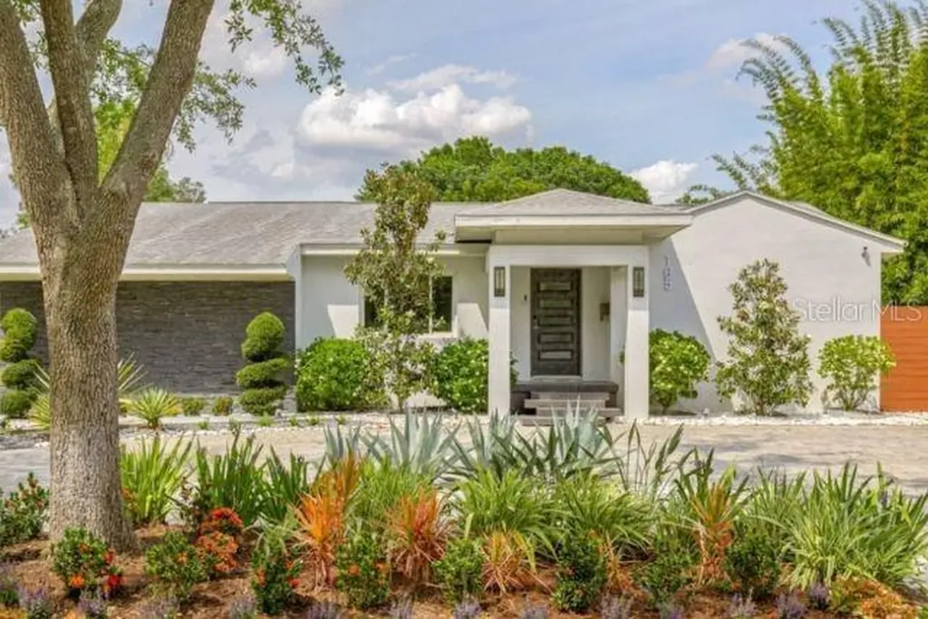 105 Huron Avenue Tampa FL 33606