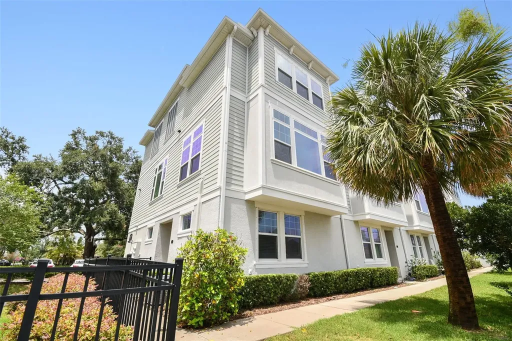 115 N Arrawana Avenue Tampa FL 33609