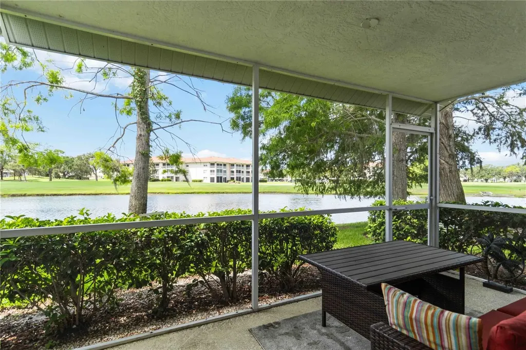 6568 Fairway Gardens Drive Bradenton FL 34203
