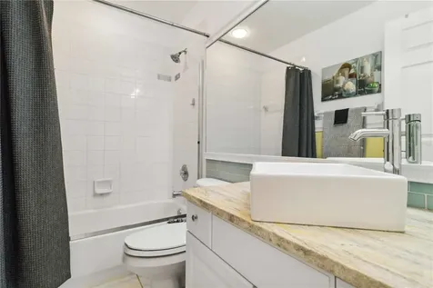 6568 Fairway Gardens Drive Bradenton FL 34203