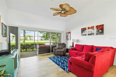 6568 Fairway Gardens Drive Bradenton FL 34203