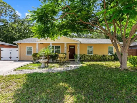 6416 Santa Monica Drive Tampa FL 33615