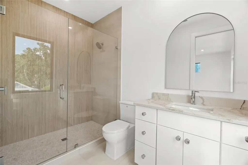 2111 Hawthorne Street Sarasota FL 34239