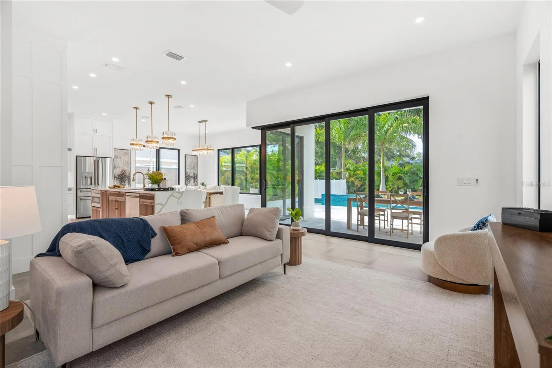 2111 Hawthorne Street Sarasota FL 34239