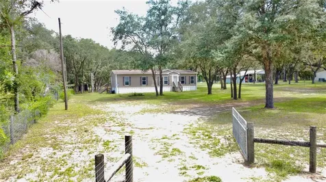 11751 NE 83rd Place Bronson FL 32621