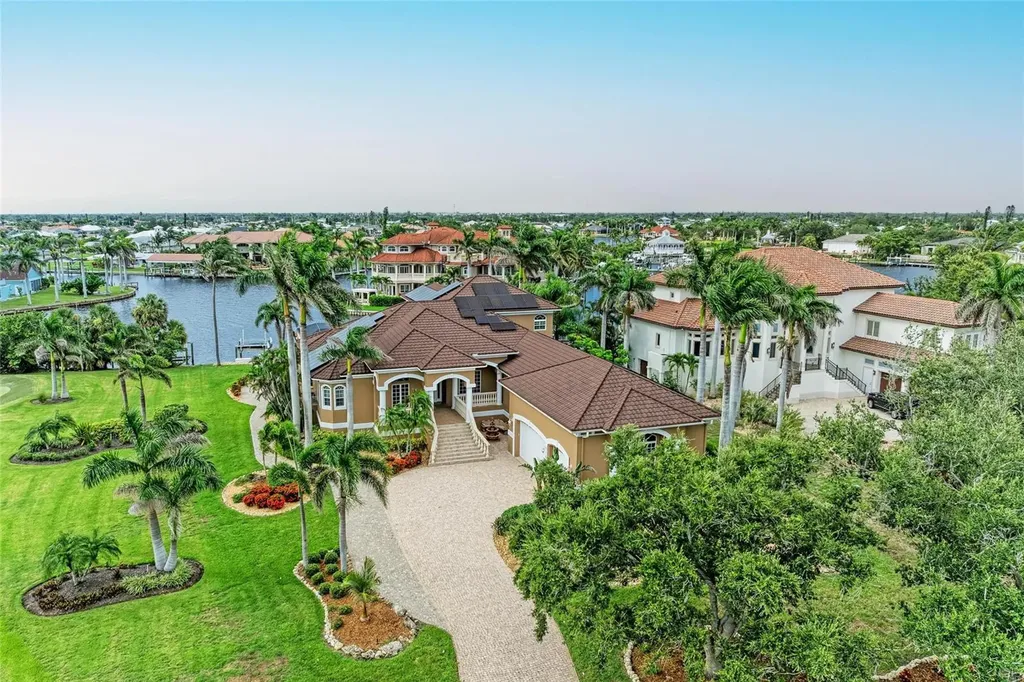 4531 Grassy Point Boulevard Port Charlotte FL 33952