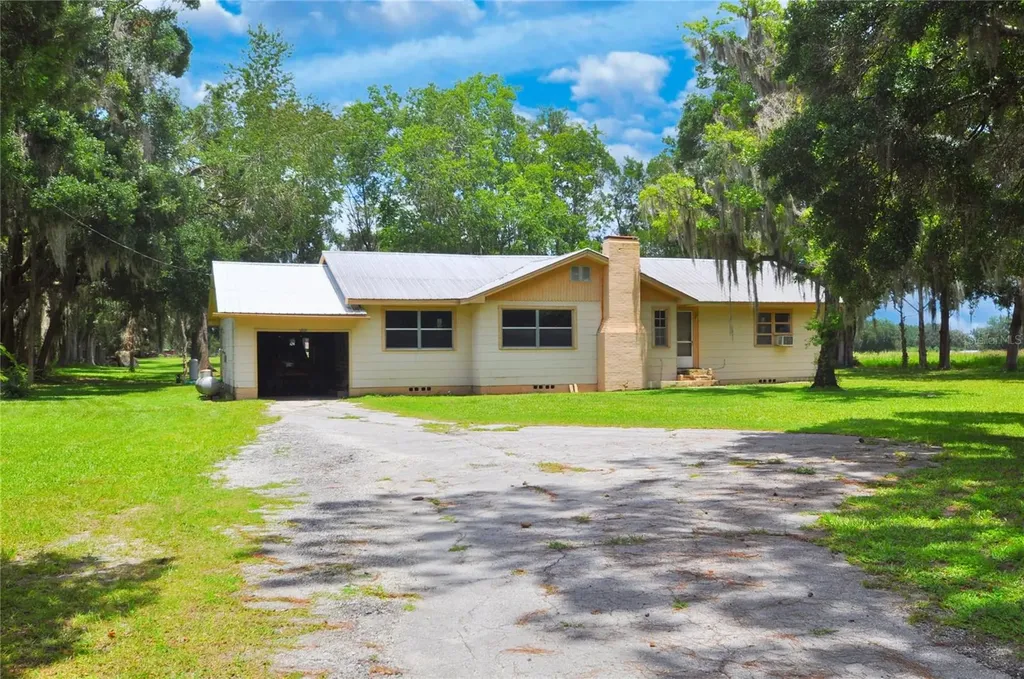 18491 NE State Road 121 Williston FL 32696