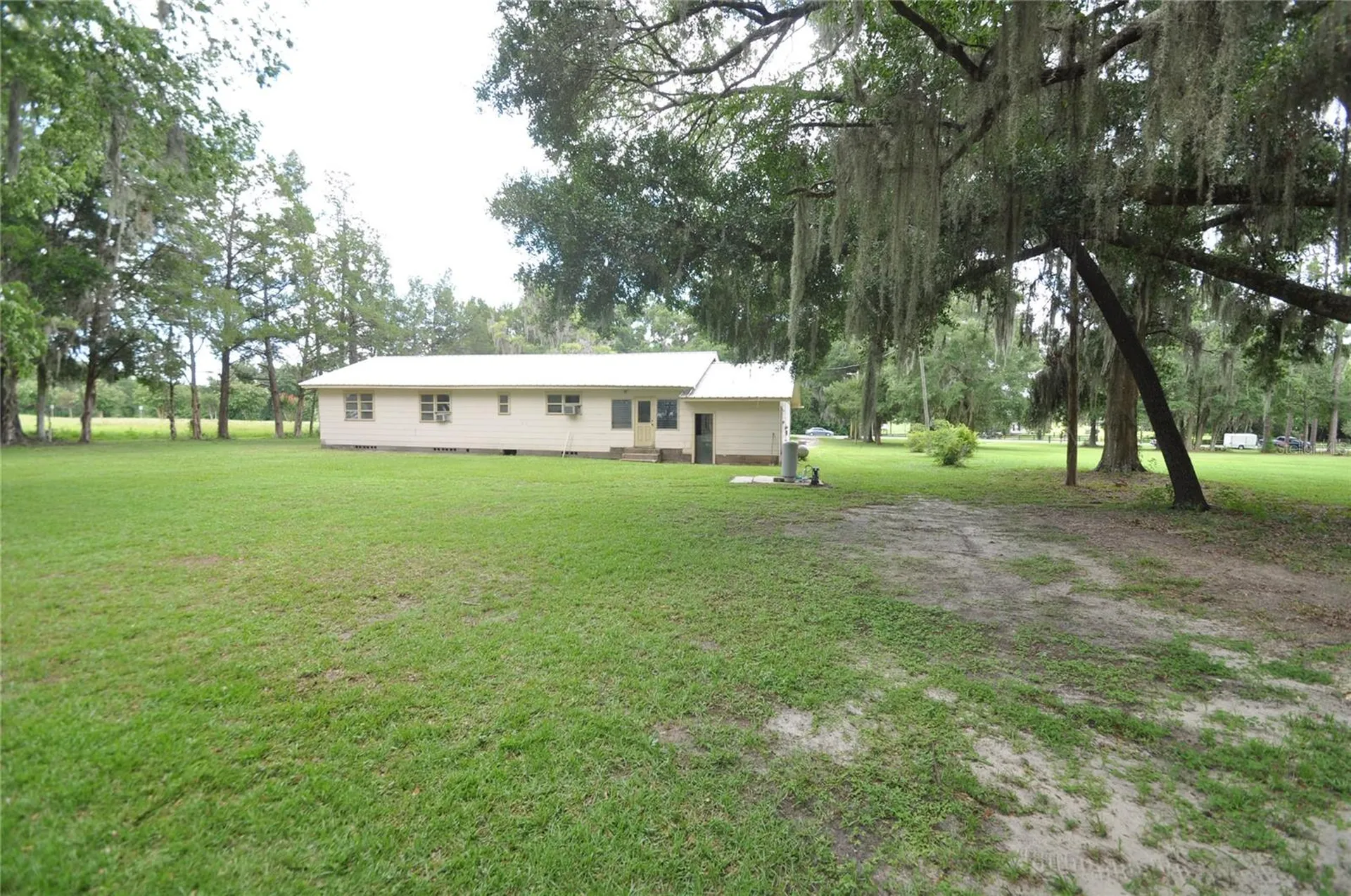 18491 NE State Road 121 Williston FL 32696