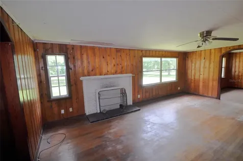 18491 NE State Road 121 Williston FL 32696