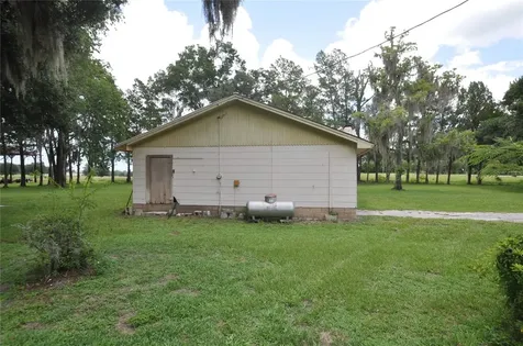 18491 NE State Road 121 Williston FL 32696